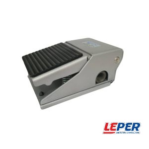 Válvula Neumática a pedal 4/2 R1/4 FV420G02 – XCPC – 4734